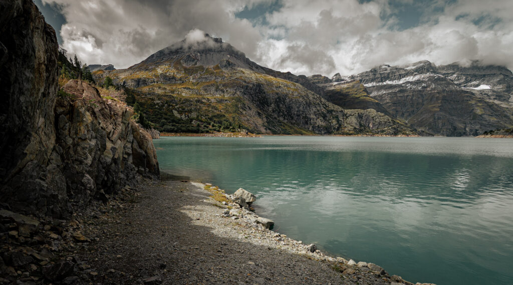 On the shore of the mountains